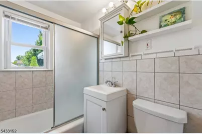 128 Livingston Rd, Linden, NJ 07036 - Photo 13
