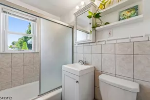 128 Livingston Rd, Linden, NJ 07036 - Photo 13