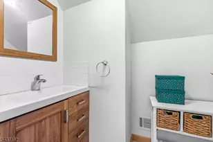 128 Livingston Rd, Linden, NJ 07036 - Photo 21