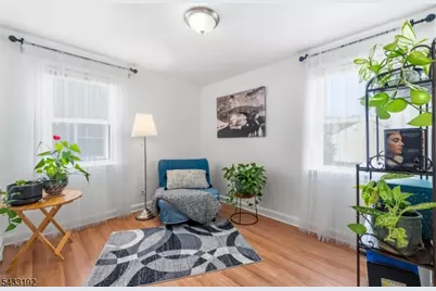 128 Livingston Rd, Linden, NJ 07036 - Photo 15