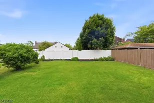 128 Livingston Rd, Linden, NJ 07036 - Photo 27