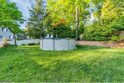 46 Rafkind Rd, Bloomingdale, NJ 07403 - Photo 37