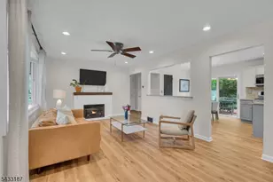 46 Rafkind Rd, Bloomingdale, NJ 07403 - Photo 3