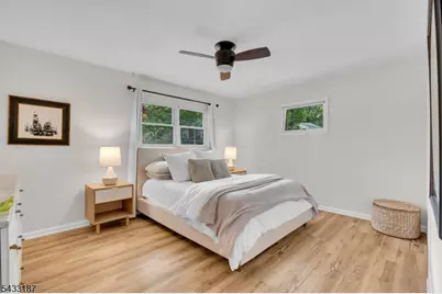 46 Rafkind Rd, Bloomingdale, NJ 07403 - Photo 17