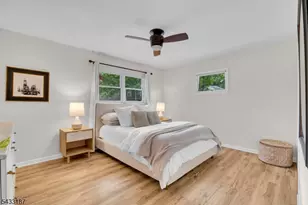 46 Rafkind Rd, Bloomingdale, NJ 07403 - Photo 17