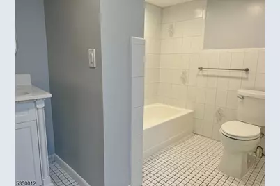 14 Rohn St, East Hanover Township, NJ 07936 - Photo 13