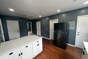 166 Renner Ave, Newark, NJ 07112 - Photo 5