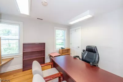 772 Union Blvd, Totowa, NJ 07512 - Photo 23