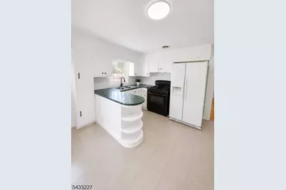 292 Florida Ave #2, Paterson, NJ 07503 - Photo 7