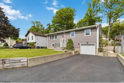 22 Ronald Ave, Rockaway Township, NJ 07866 - Photo 3