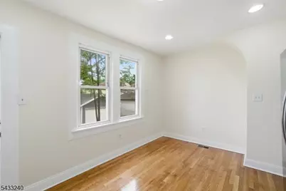 306 Smith St, Newark, NJ 07106 - Photo 19