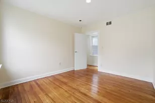 306 Smith St, Newark, NJ 07106 - Photo 23