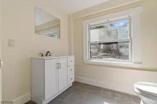 306 Smith St, Newark, NJ 07106 - Photo 35