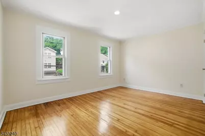 306 Smith St, Newark, NJ 07106 - Photo 25