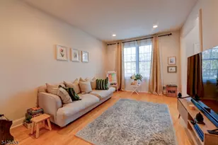26 Pine Ln, Springfield, NJ 07081 - Photo 7