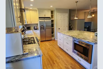 79 Baltusrol Rd, Summit, NJ 07901 - Photo 9