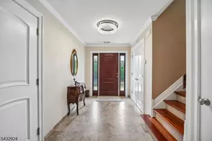 17 Stonewall Dr, Livingston, NJ 07039 - Photo 3