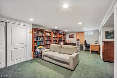 17 Stonewall Dr, Livingston, NJ 07039 - Photo 21