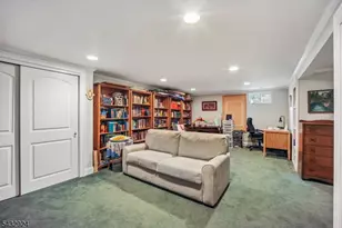 17 Stonewall Dr, Livingston, NJ 07039 - Photo 21