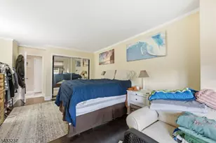 285 Aycrigg Ave, Passaic, NJ 07055 - Photo 11