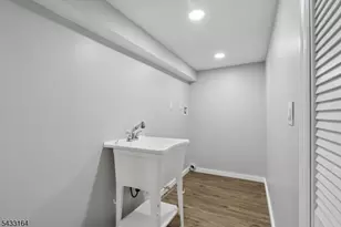 52 Central Ave, Dover, NJ 07801 - Photo 25