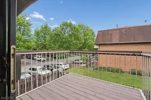 6001 N Oaks Blvd, North Brunswick Township, NJ 08902 - Photo 7