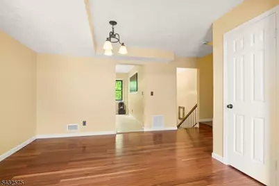 6001 N Oaks Blvd #6001, North Brunswick Township, NJ 08902 - Photo 5