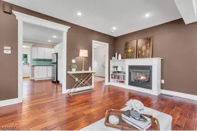 203 Jasinski Ave, Manville, NJ 08835 - Photo 7