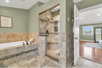 203 Jasinski Ave, Manville, NJ 08835 - Photo 19