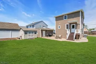 203 Jasinski Ave, Manville, NJ 08835 - Photo 31