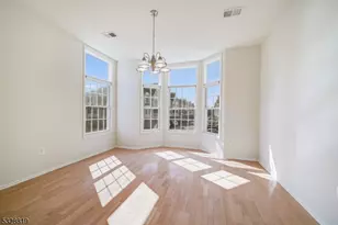 103 Crown Ct, Livingston, NJ 07039 - Photo 11