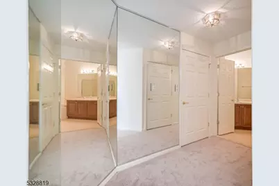103 Crown Ct, Livingston, NJ 07039 - Photo 19