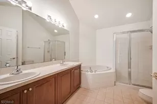 103 Crown Ct, Livingston, NJ 07039 - Photo 17