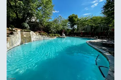 103 Crown Ct, Livingston, NJ 07039 - Photo 41