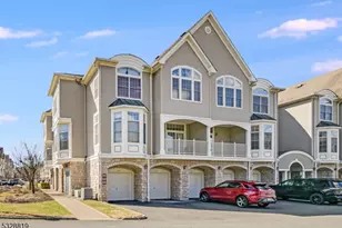 103 Crown Ct, Livingston, NJ 07039 - Photo 3