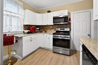 280 Nesbit Ter, Irvington, NJ 07111 - Photo 7