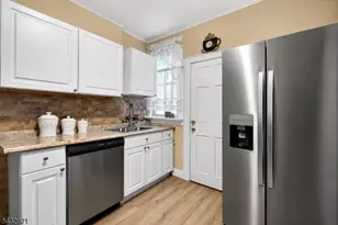 280 Nesbit Terrace, Irvington, NJ 07111 - Photo 5
