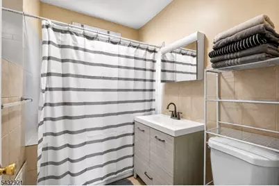 280 Nesbit Ter, Irvington, NJ 07111 - Photo 9