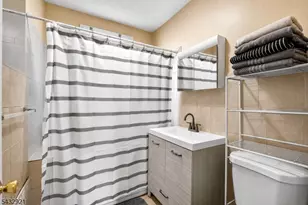 280 Nesbit Terrace, Irvington, NJ 07111 - Photo 9