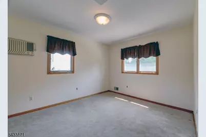 33 S Valley Rd, Lincoln Park, NJ 07035 - Photo 15
