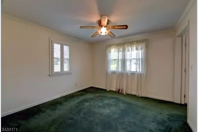 33 S Valley Rd, Lincoln Park, NJ 07035 - Photo 13