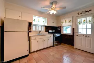33 S Valley Rd, Lincoln Park, NJ 07035 - Photo 7