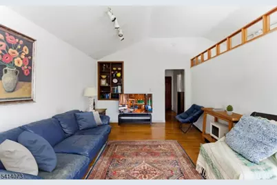 2455 3rd St, Fort Lee, NJ 07024 - Photo 5