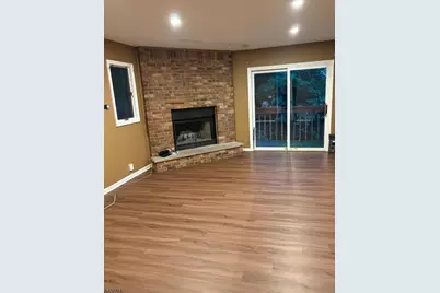 270 Silleck St #1, Clifton, NJ 07013 - Photo 3