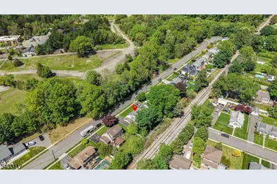 52 Barbara Dr, Pompton Lakes, NJ 07442 - Photo 31
