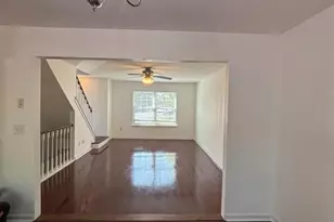 53 Boxgrove Pl, Franklin Township, NJ 08873 - Photo 9