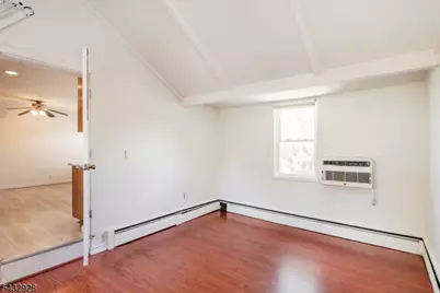 238 Westminster Pl, Lodi, NJ 07644 - Photo 15