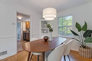 687 Grove St, Montclair, NJ 07043 - Photo 5