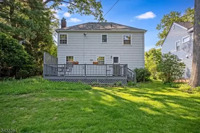 687 Grove St, Montclair, NJ 07043 - Photo 15