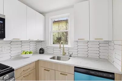 11 Dodd Ter, East Orange, NJ 07017 - Photo 9